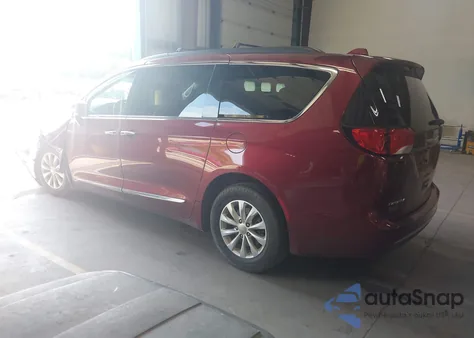 2017 Chrysler Pacifica Touring-L from USA, damaged, VIN 2C4RC1BG7HR591895